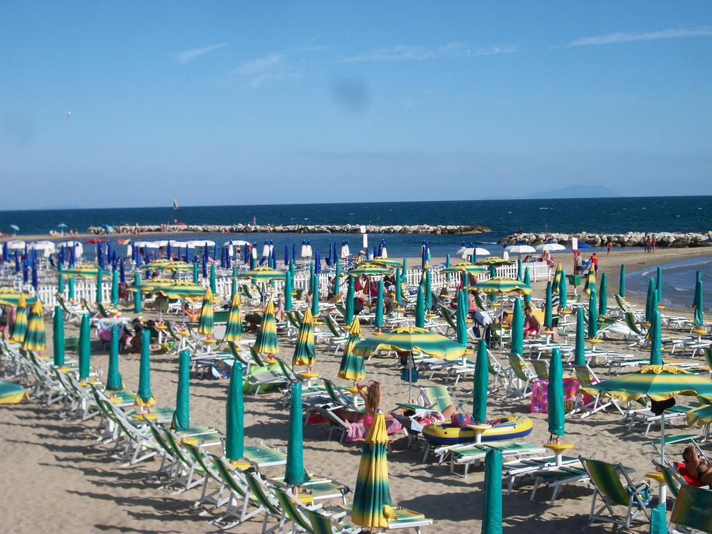 Il Girasole Formia Guesthouse Rooms Exteriér fotografie