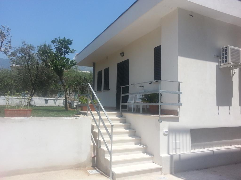 Il Girasole Formia Guesthouse Rooms Exteriér fotografie