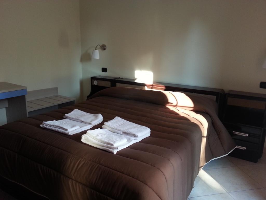 Il Girasole Formia Guesthouse Rooms Exteriér fotografie